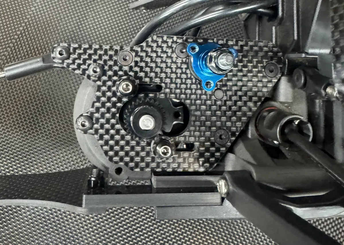 Traxxas Ext Motor Plate 1