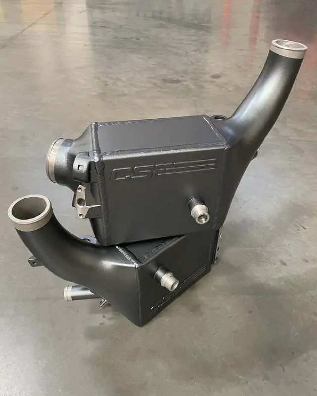 Csf 16-21 Bmw M5 (F90) / 17-21 Bmw M8 (F91/F92/F93) Twin Charge-Air-Cooler Set - Blue Stone 1