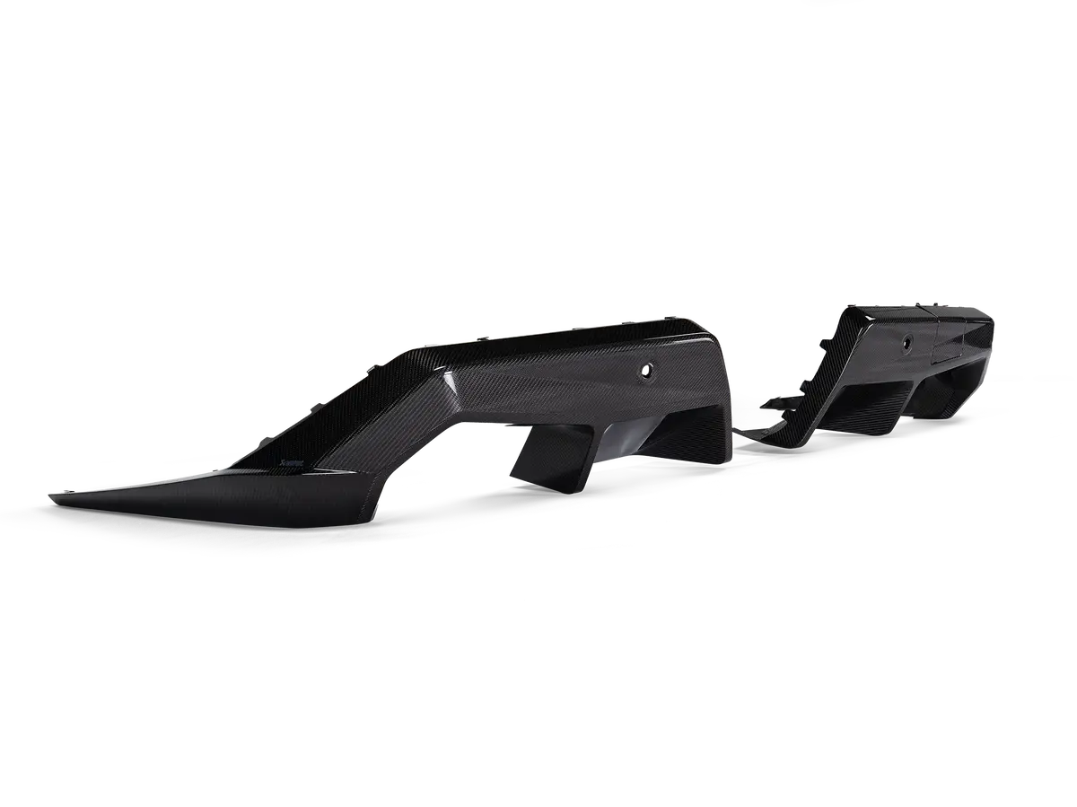 Akrapovic High Gloss Carbon Fiber Rear Diffuser Bmw G90 / G99 M5 1