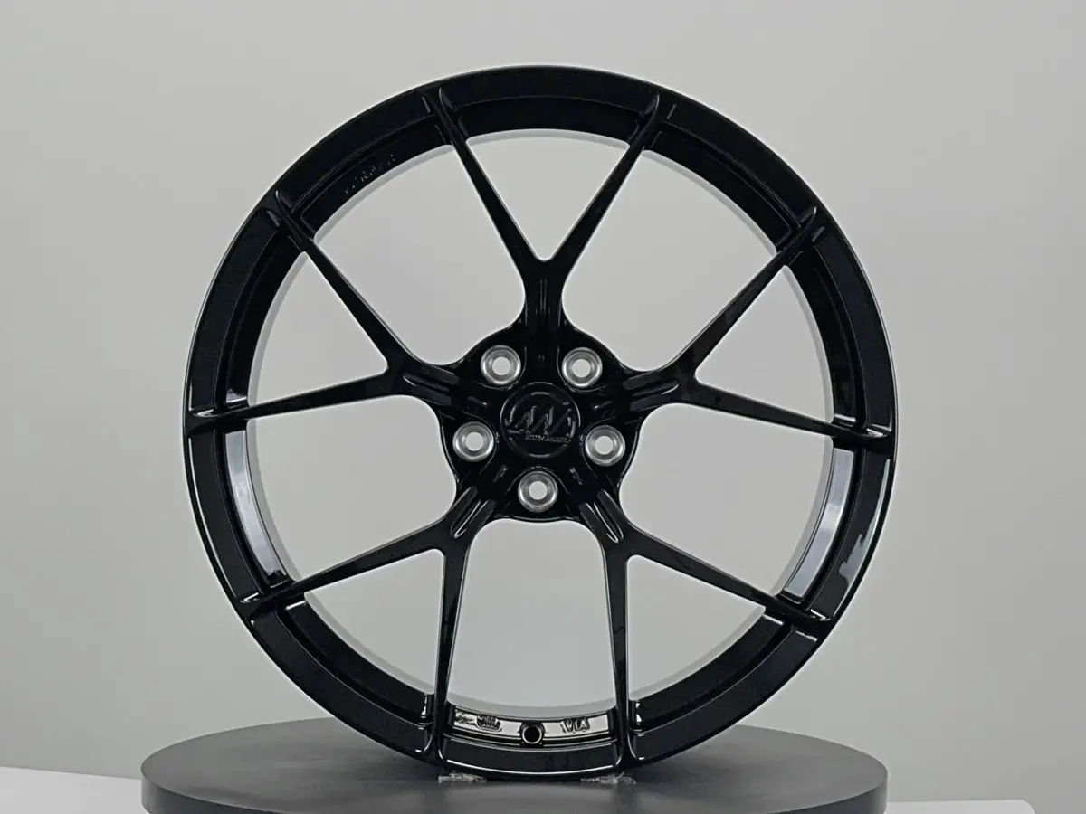 Awzz Forged Wheels For Mercedes Amg E63s 2