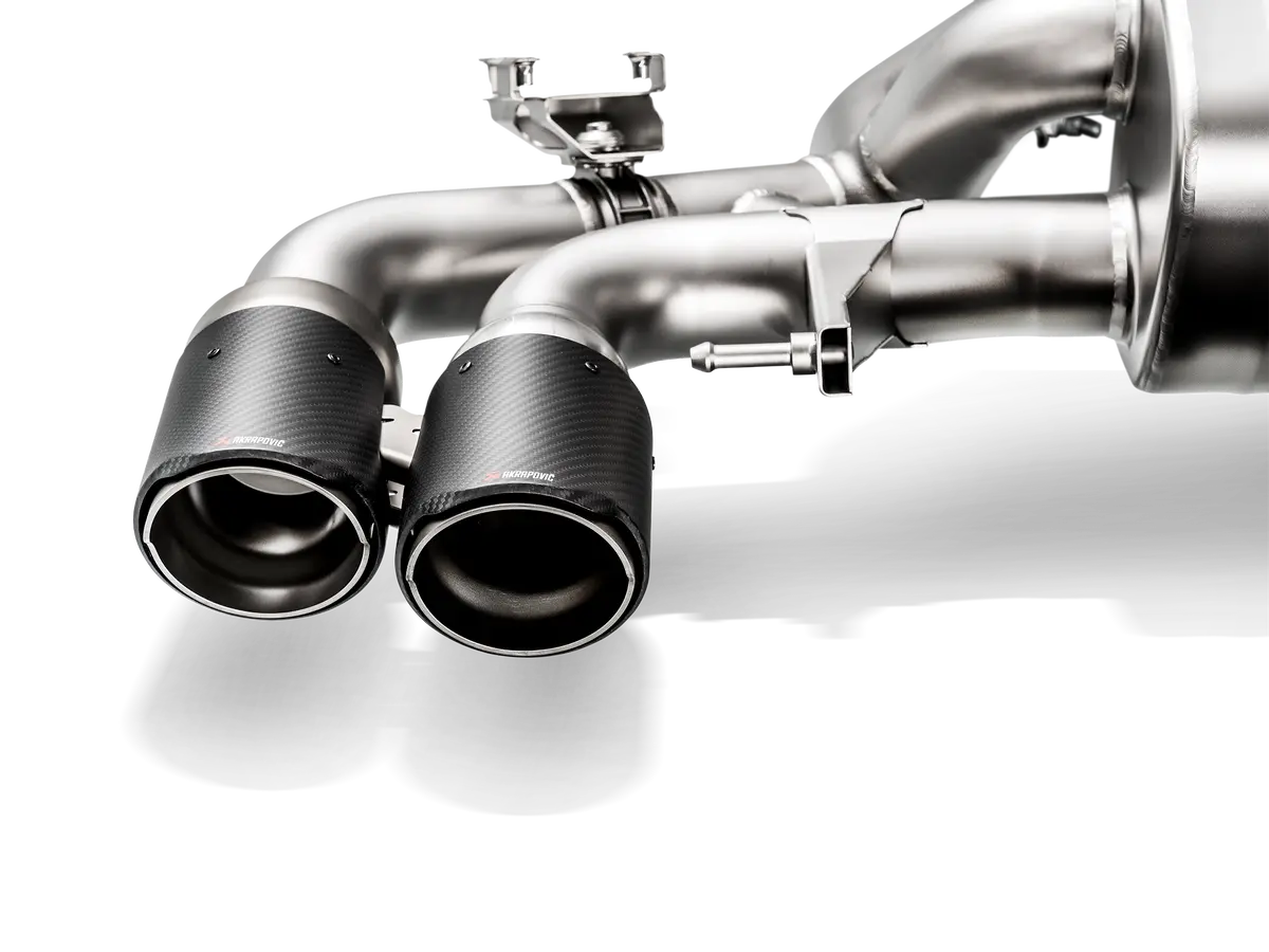 Akrapovic Evolution Tail Pipe Set (Carbon) Bmw F90 M5 1