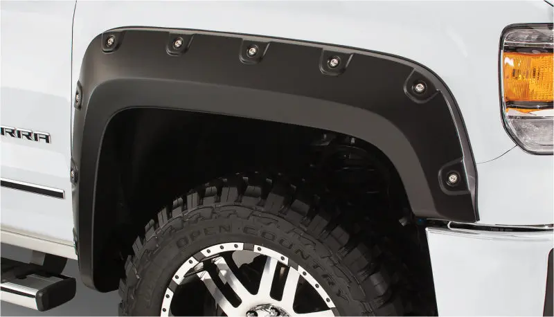 Bushwacker 07-13 Gmc Sierra 1500 Fleetside Boss Pocket Style Flares 4Pc 78.7/97.6In Bed - Black 1