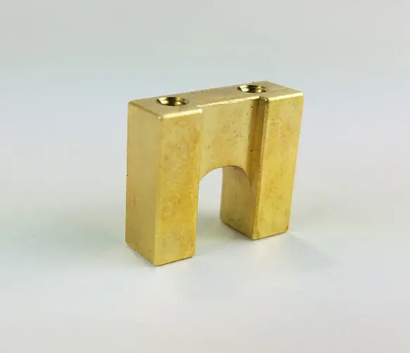 3529 Cw Brass Low Profile Servo Mount 1